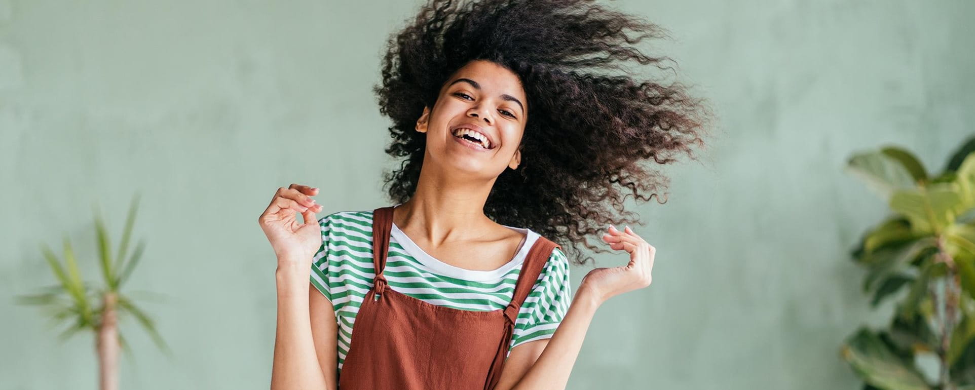 Femme en train de rire Femme en train de rire